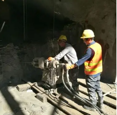 北仑水下抗分散灌浆料特点 水下不分散注浆料介绍